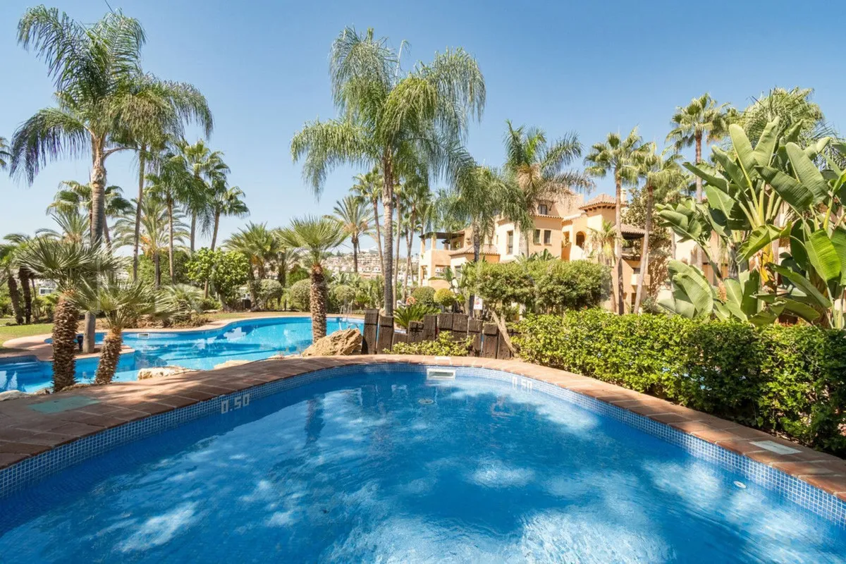 For sale Estepona apartment