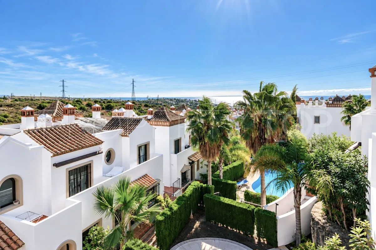 Estepona 3 bedrooms town house for sale
