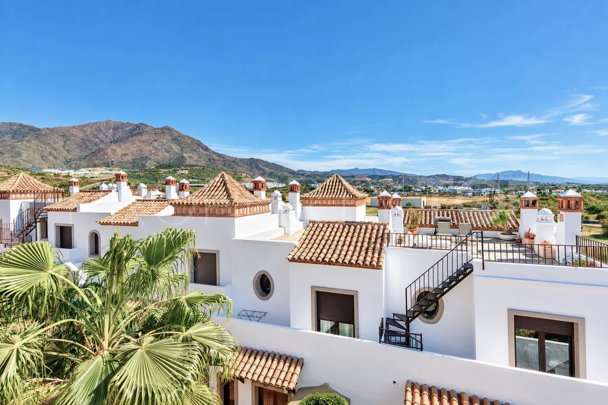 Estepona 3 bedrooms town house for sale