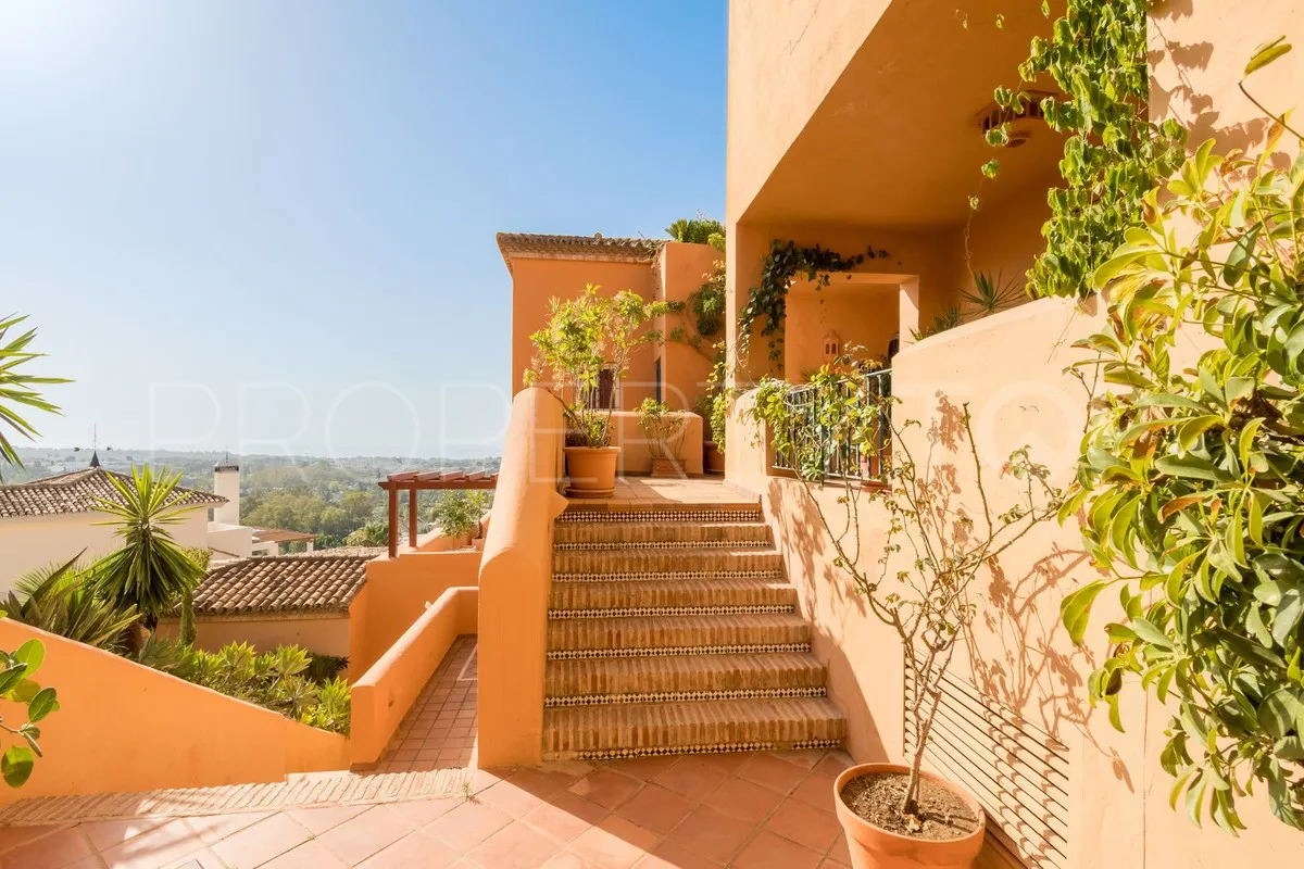Nueva Andalucia, apartamento de 3 dormitorios en venta