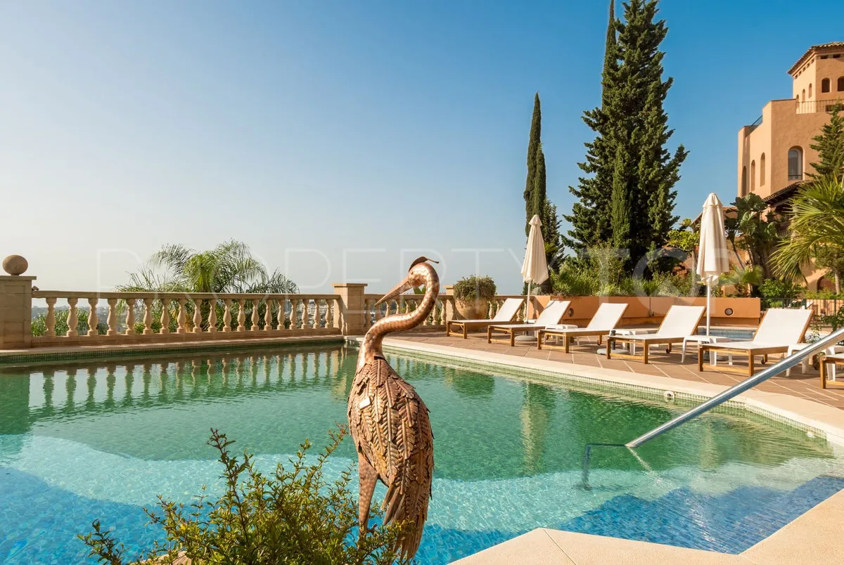 Nueva Andalucia, apartamento de 3 dormitorios en venta