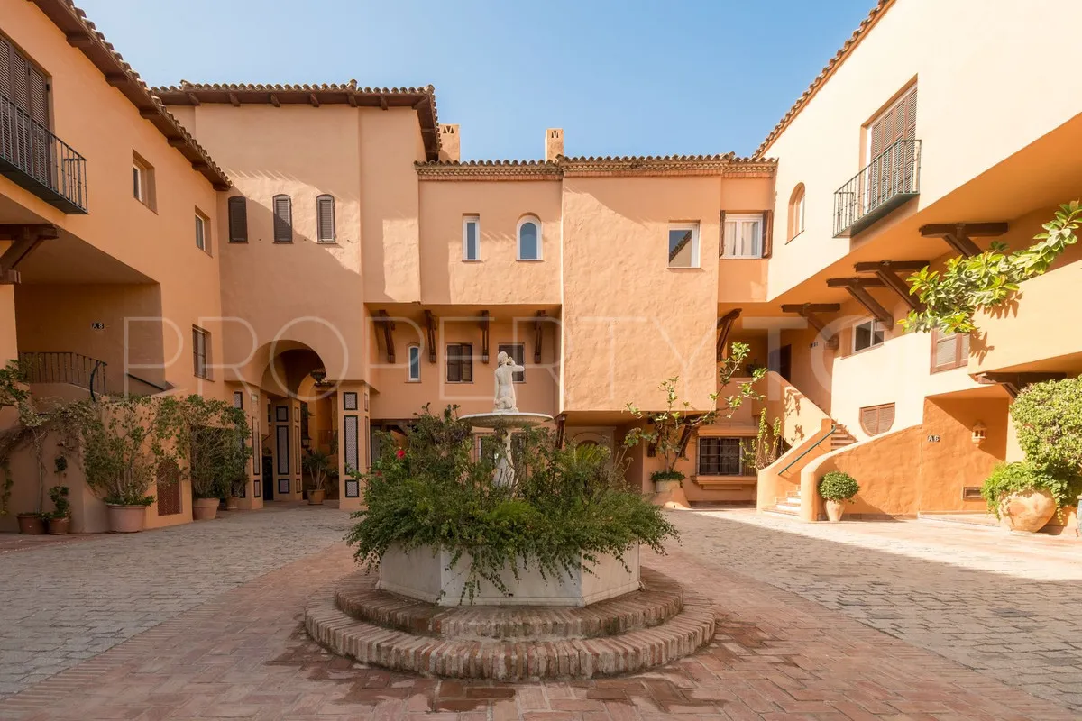 Nueva Andalucia, apartamento de 3 dormitorios en venta