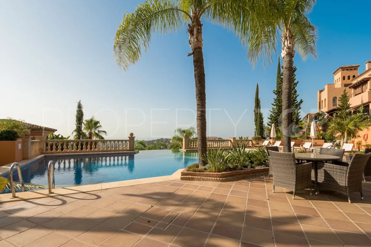 Nueva Andalucia, apartamento de 3 dormitorios en venta