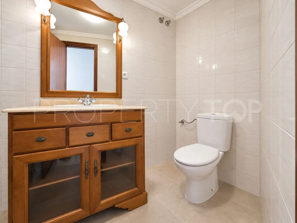 Apartment for sale in Estepona