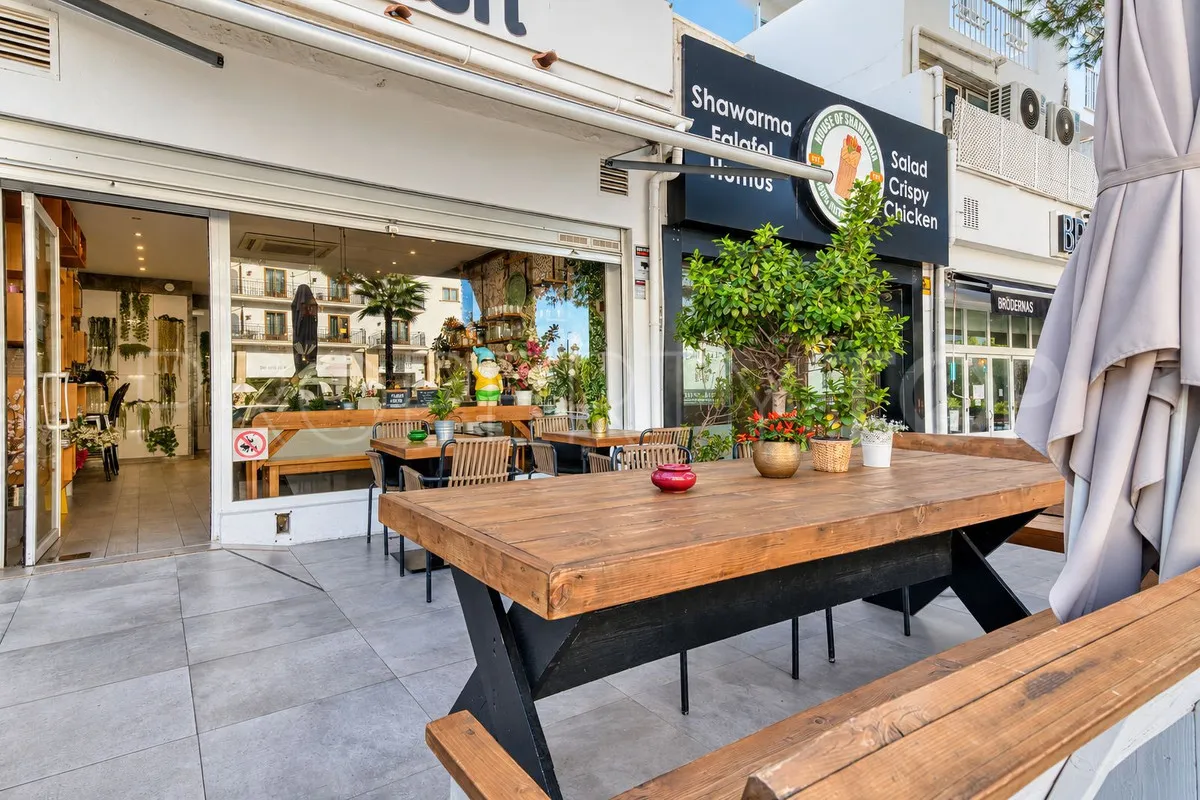 Restaurante a la venta en Marbella - Puerto Banus