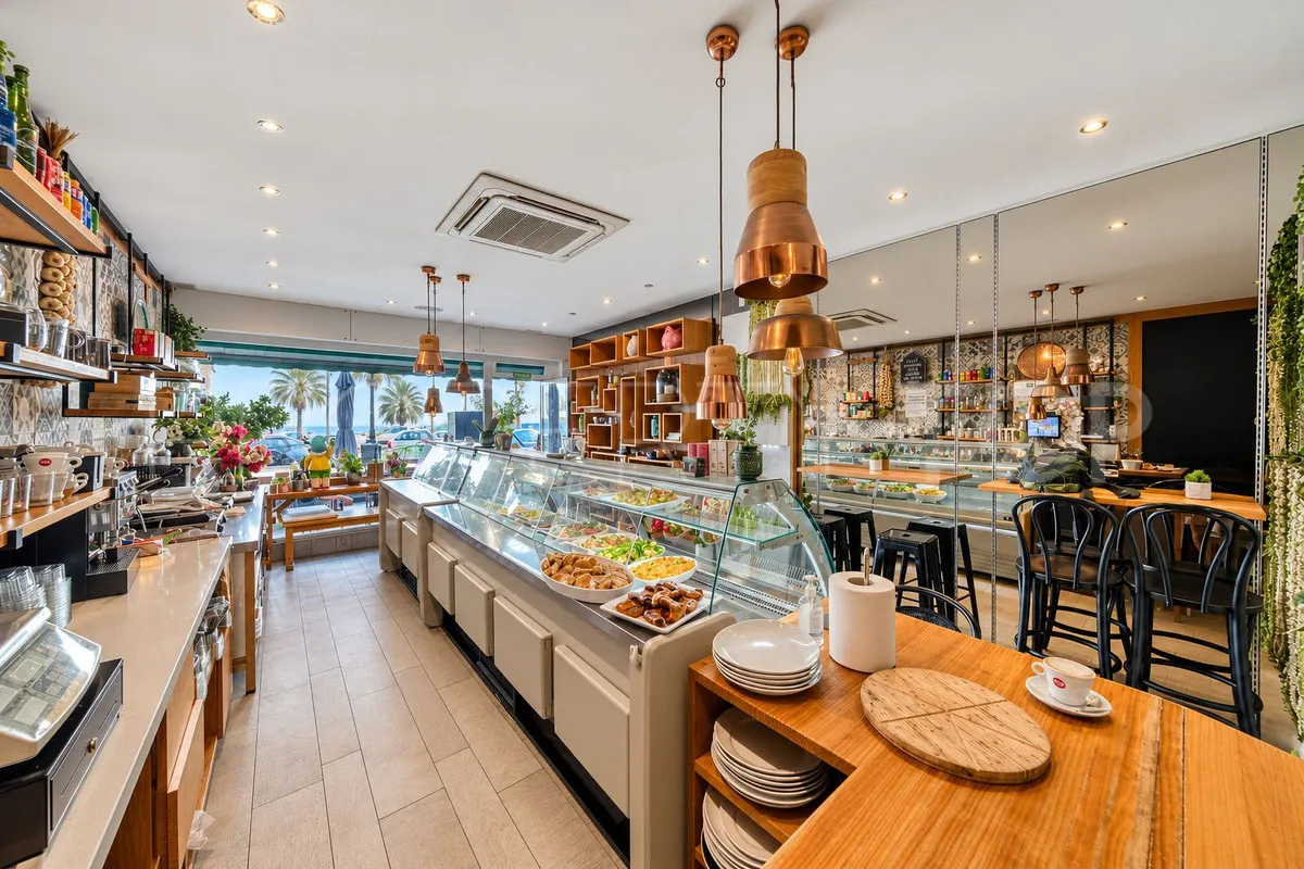 Restaurante a la venta en Marbella - Puerto Banus