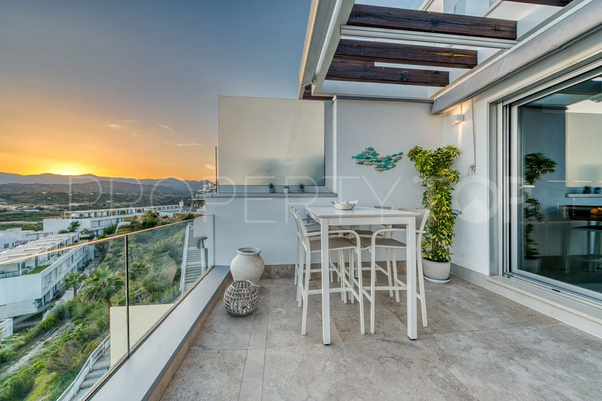 Penthouse with 2 bedrooms for sale in Estepona