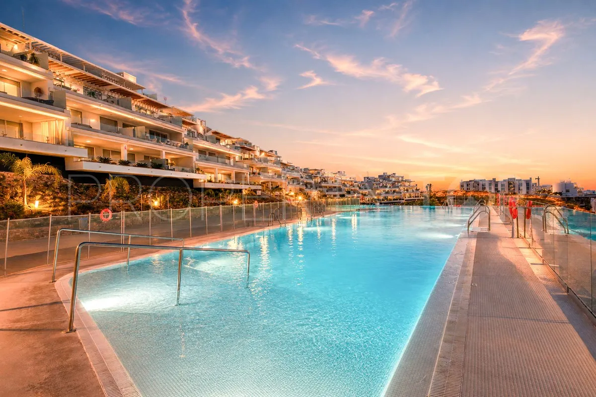 Penthouse with 2 bedrooms for sale in Estepona