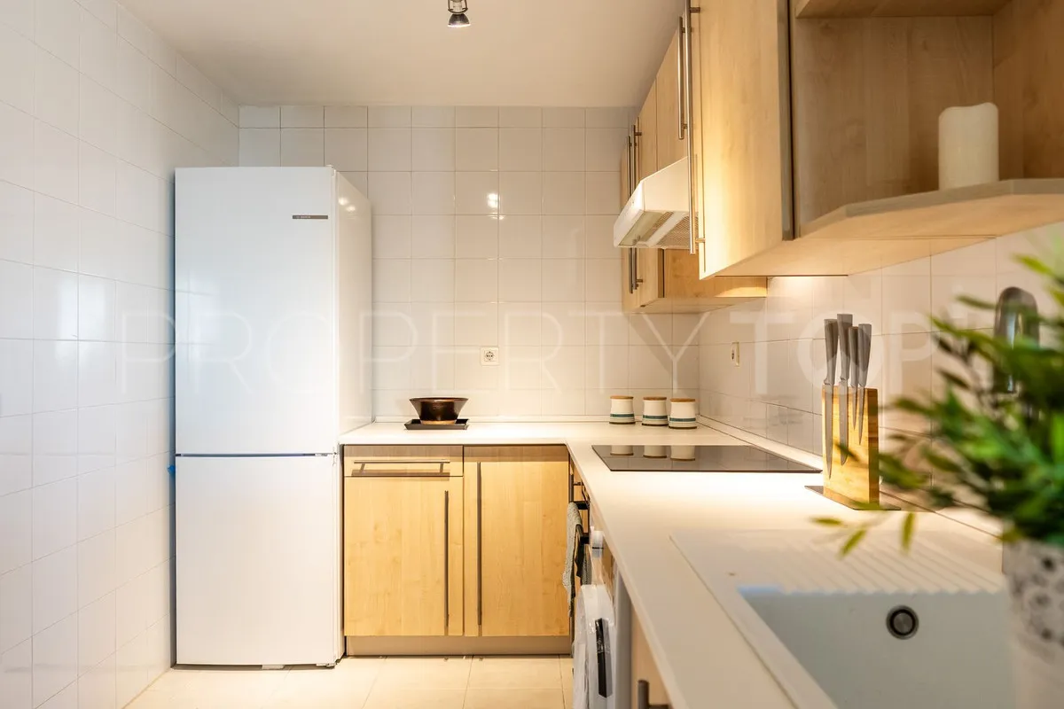 2 bedrooms apartment in Fuengirola for sale