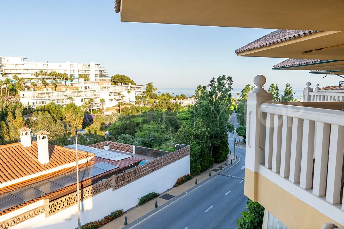 2 bedrooms apartment in Fuengirola for sale
