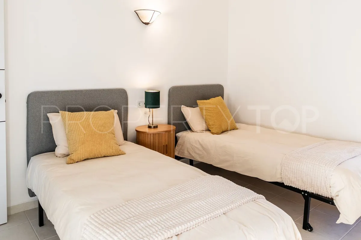 2 bedrooms apartment in Fuengirola for sale