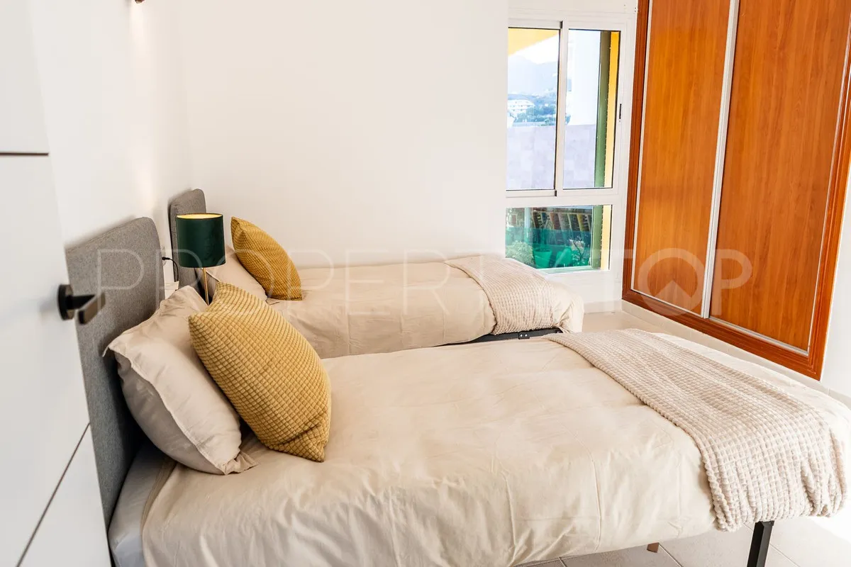 2 bedrooms apartment in Fuengirola for sale