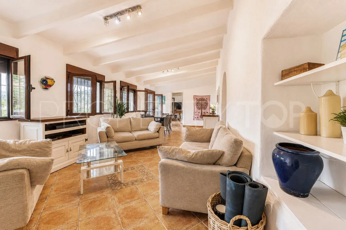 For sale villa in Alhaurin el Grande