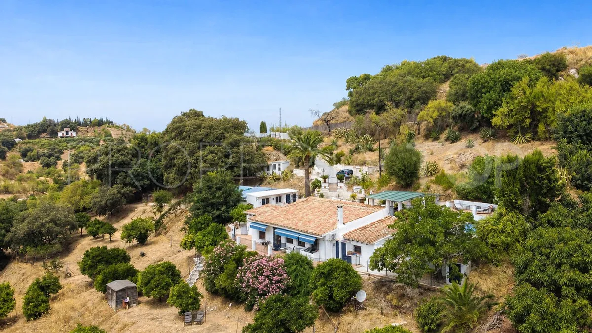 For sale villa in Alhaurin el Grande