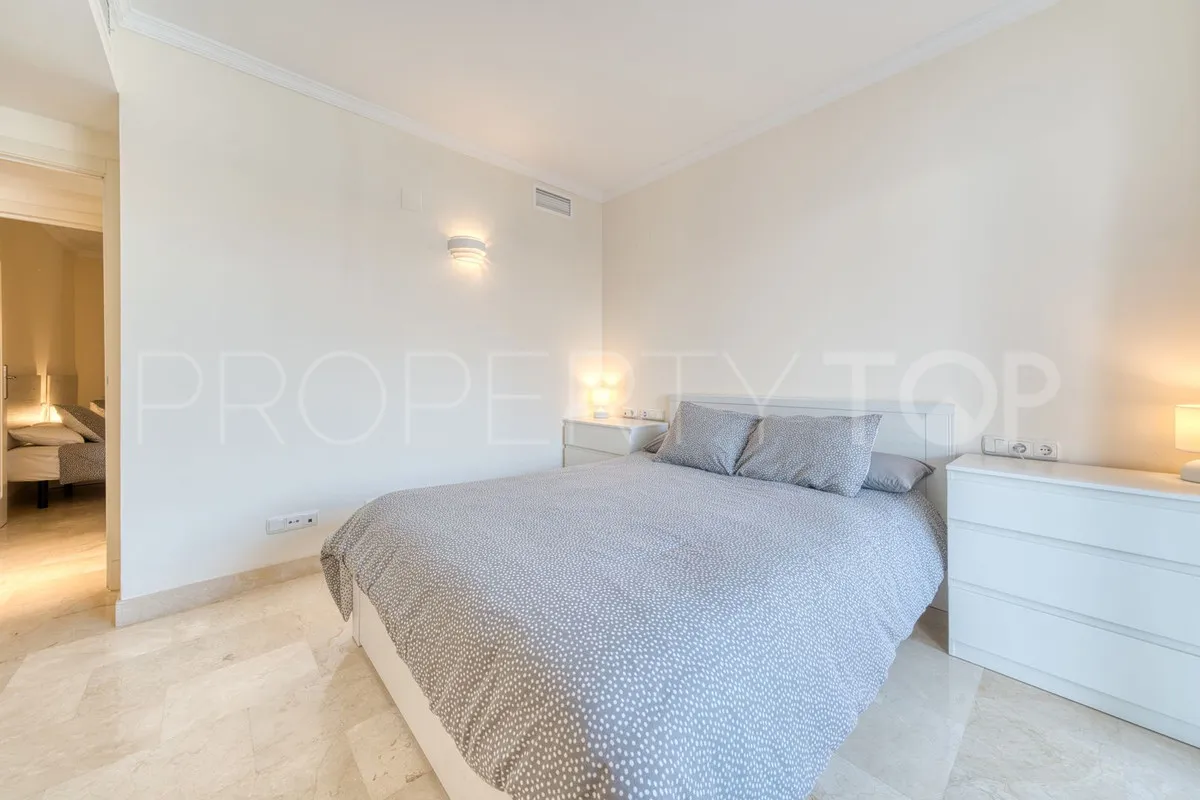 Apartamento planta baja en venta en Calahonda