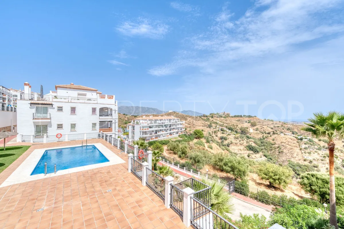 Apartamento planta baja en venta en Calahonda