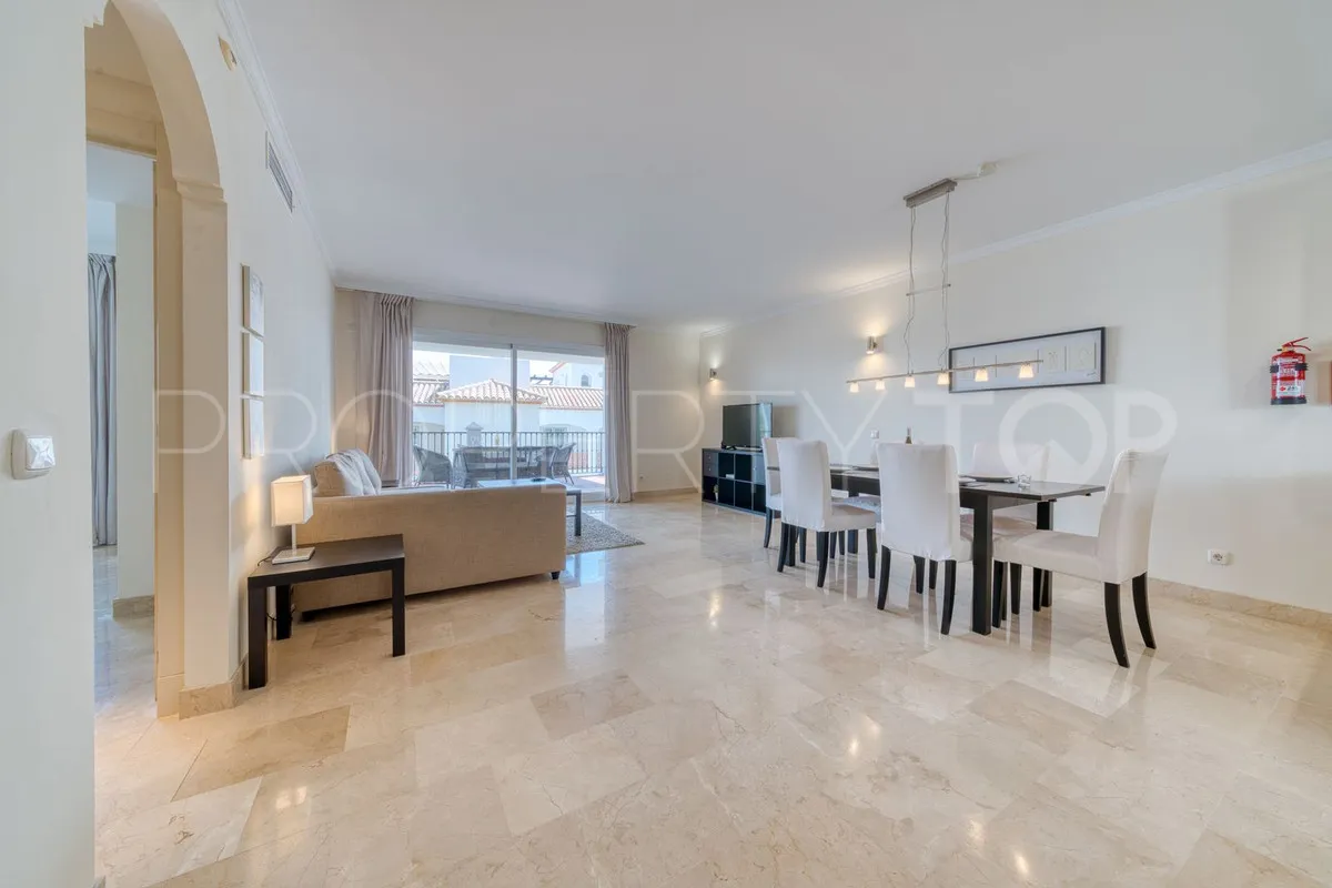 Apartamento planta baja en venta en Calahonda
