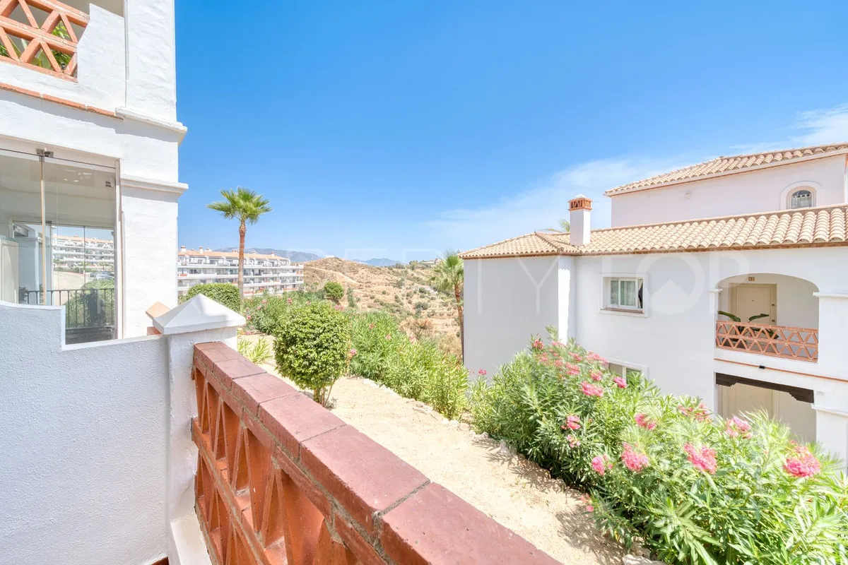 Apartamento planta baja en venta en Calahonda