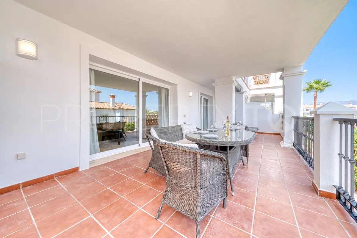 Apartamento planta baja en venta en Calahonda