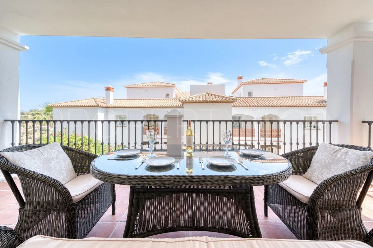 Apartamento planta baja en venta en Calahonda