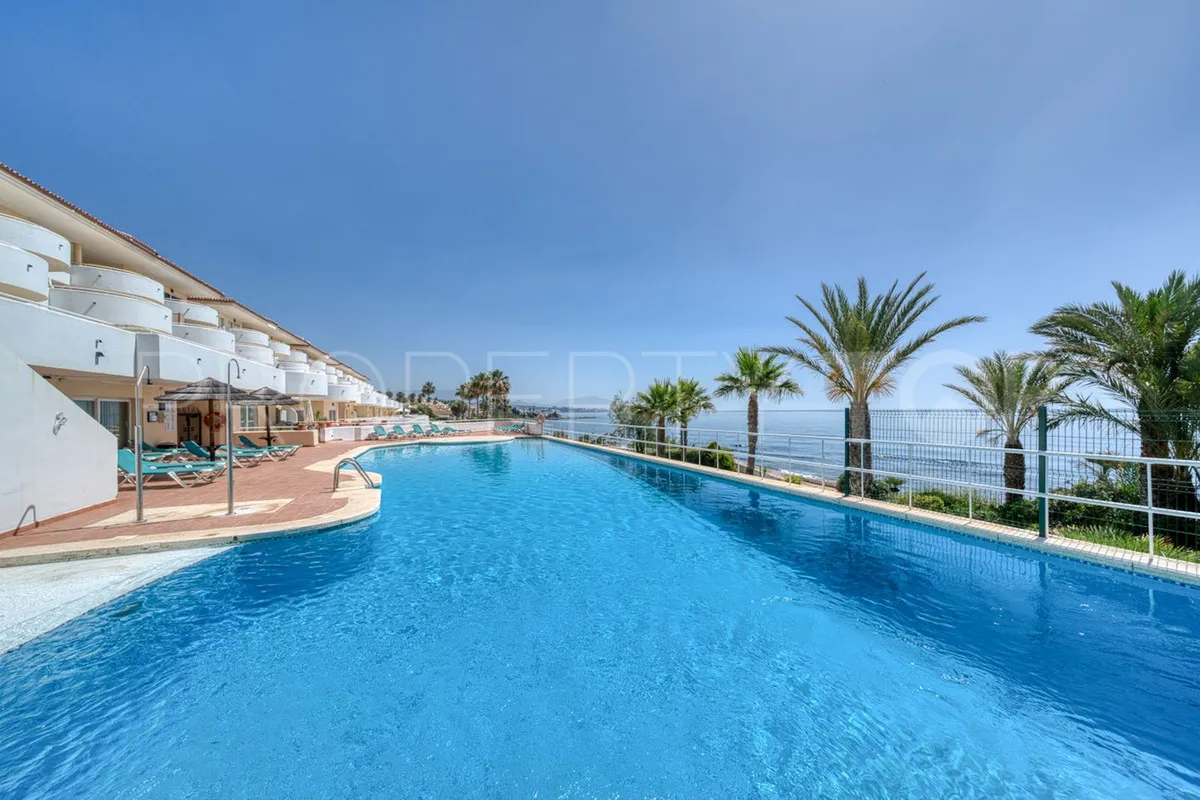 Buy Estepona 2 bedrooms ground floor apartment