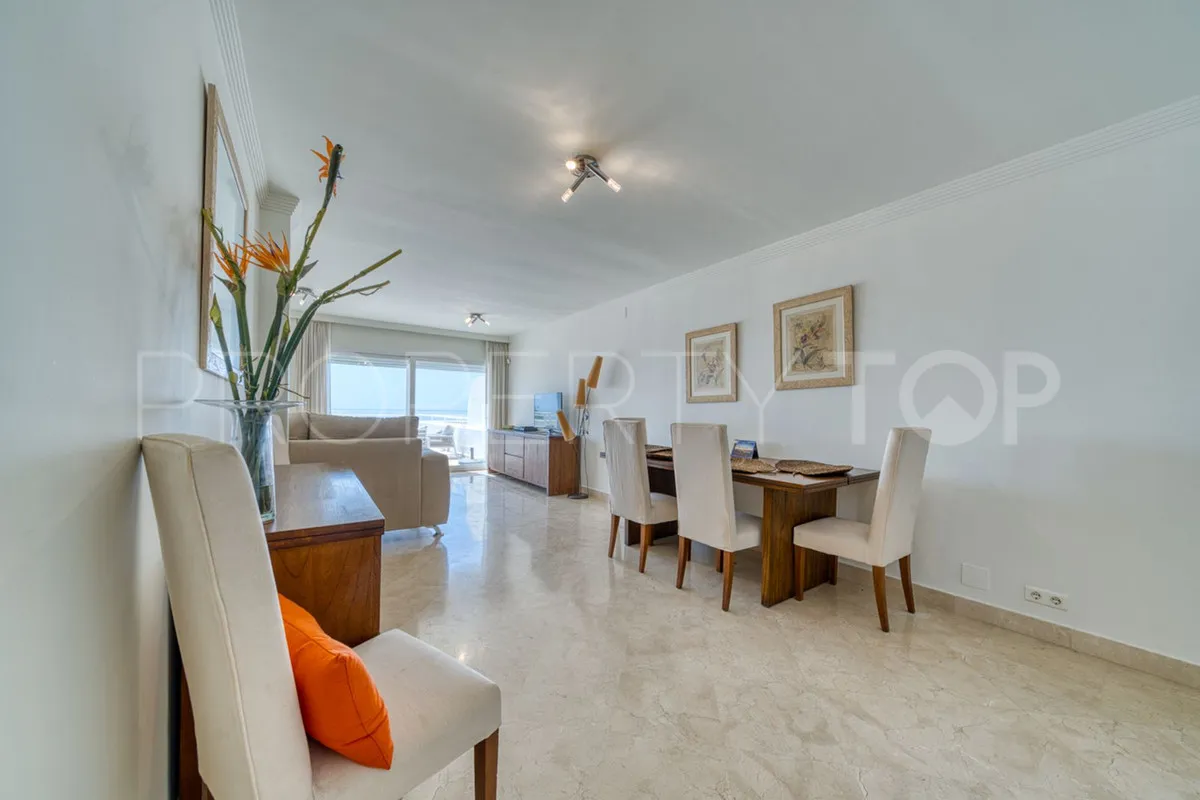 Buy Estepona 2 bedrooms ground floor apartment