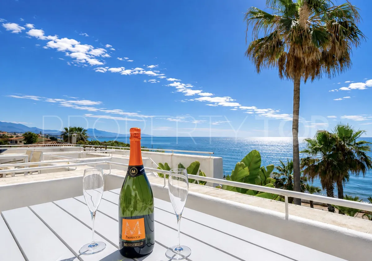 Buy Estepona 2 bedrooms ground floor apartment
