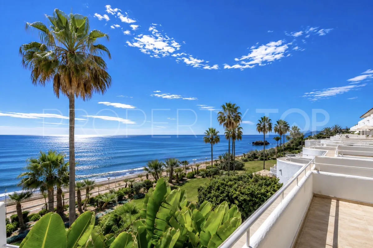 Buy Estepona 2 bedrooms ground floor apartment