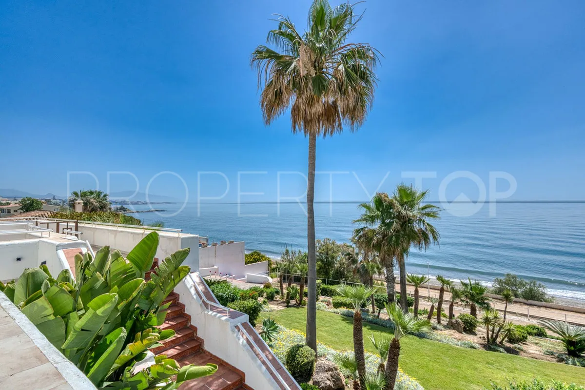 Buy Estepona 2 bedrooms ground floor apartment
