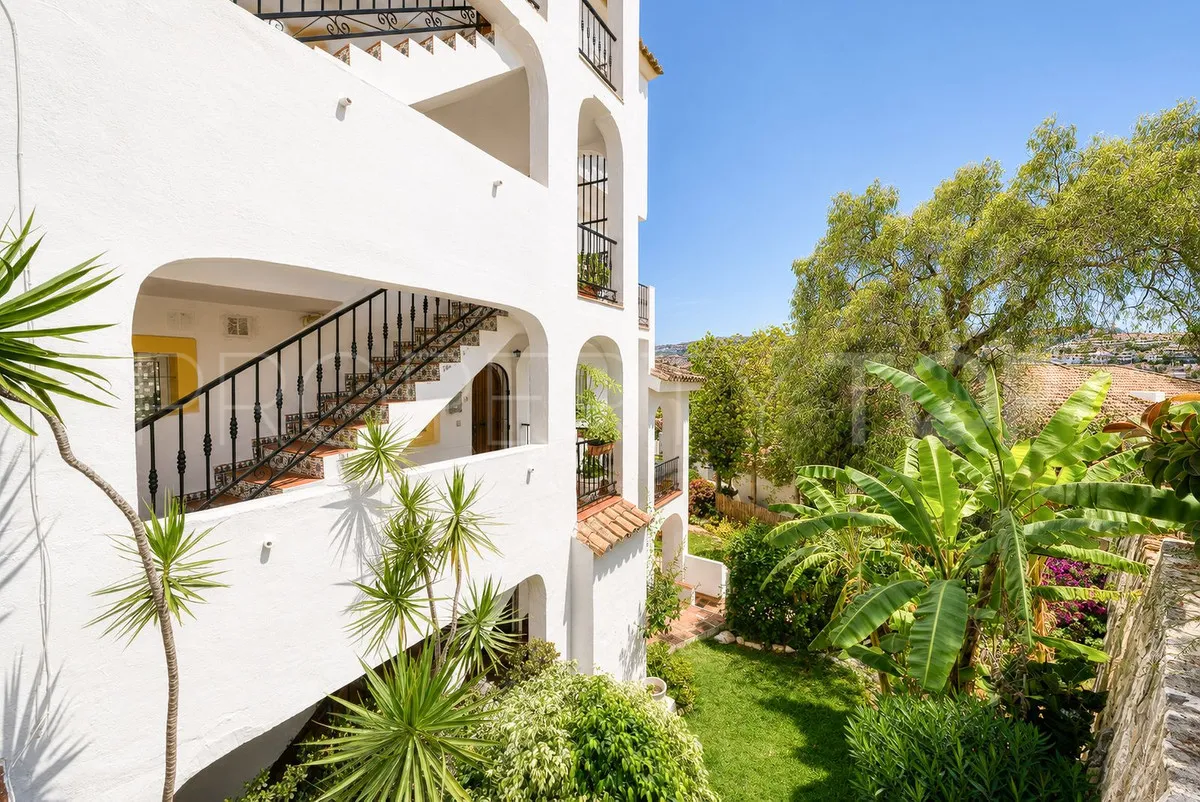 For sale ground floor apartment with 2 bedrooms in Riviera del Sol