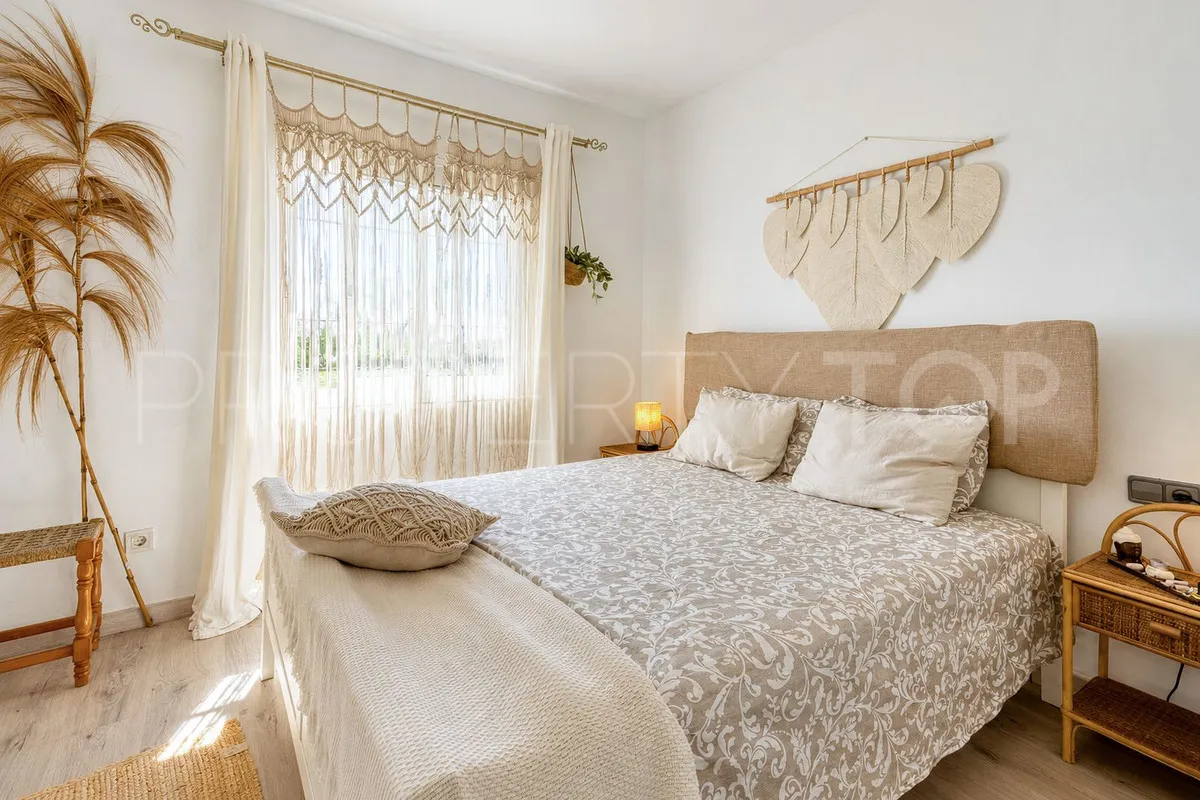 For sale ground floor apartment with 2 bedrooms in Riviera del Sol