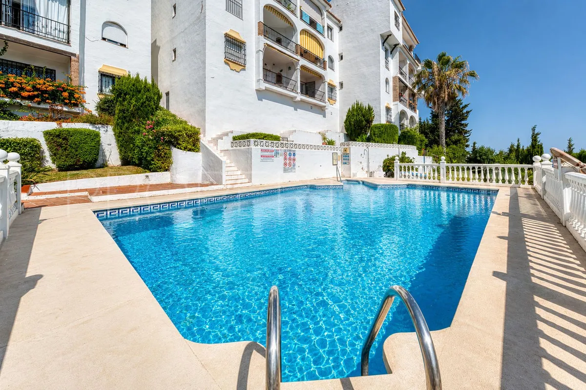 For sale ground floor apartment with 2 bedrooms in Riviera del Sol