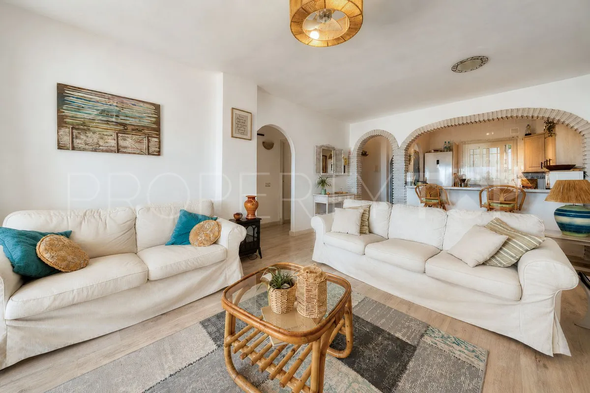 For sale ground floor apartment with 2 bedrooms in Riviera del Sol