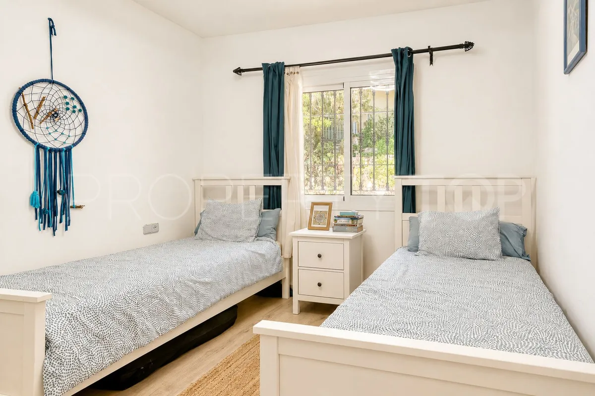 For sale ground floor apartment with 2 bedrooms in Riviera del Sol