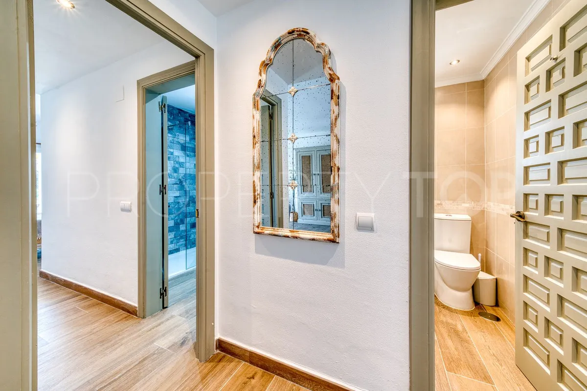 Se vende apartamento planta baja en Aloha