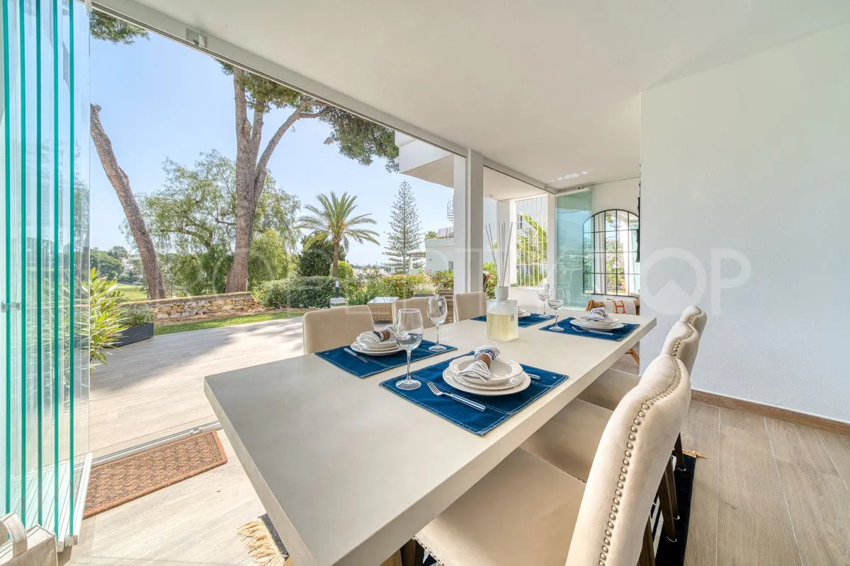 Ground floor apartment for sale in Aloha