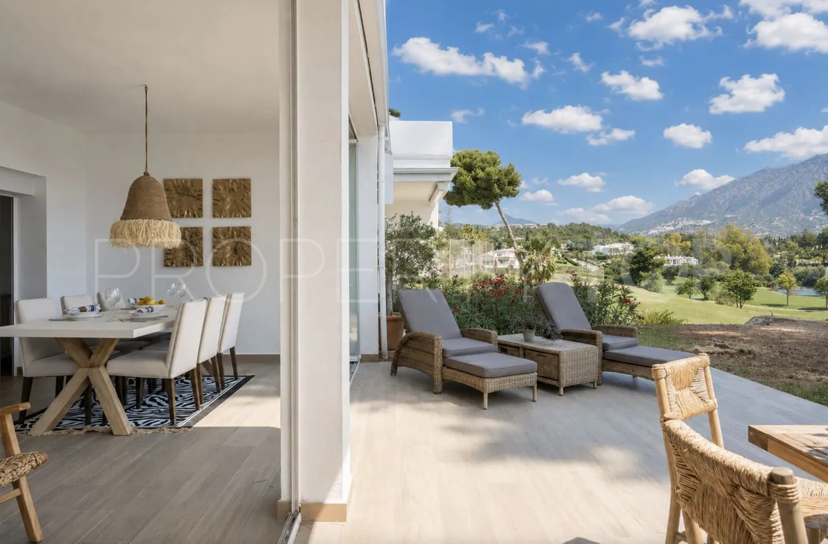 Ground floor apartment for sale in Aloha