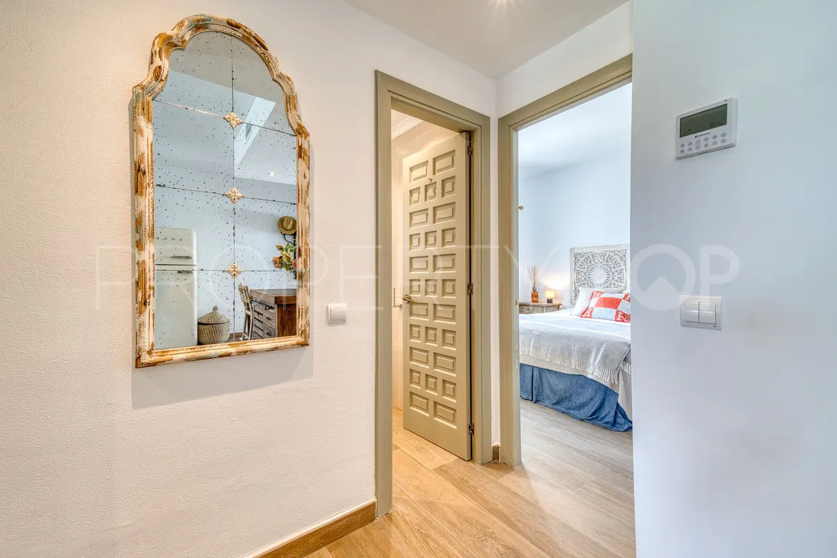 Ground floor apartment for sale in Aloha