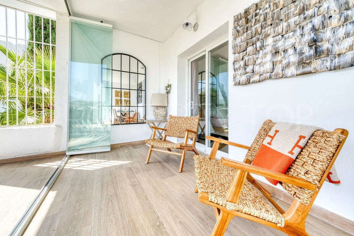 Ground floor apartment for sale in Aloha