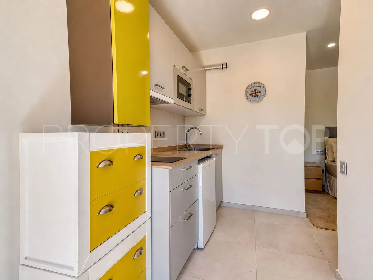 For sale El Madroñal villa