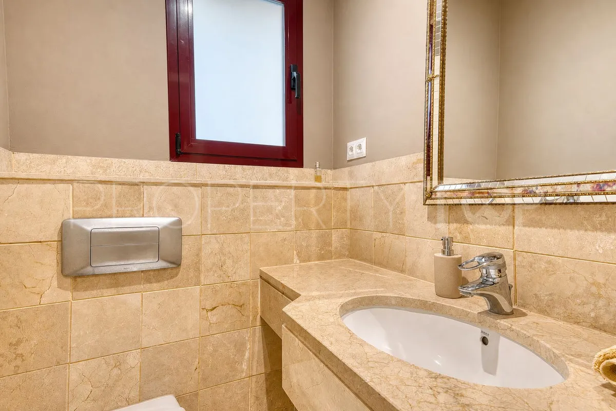 2 bedrooms apartment in New Golden Mile for sale