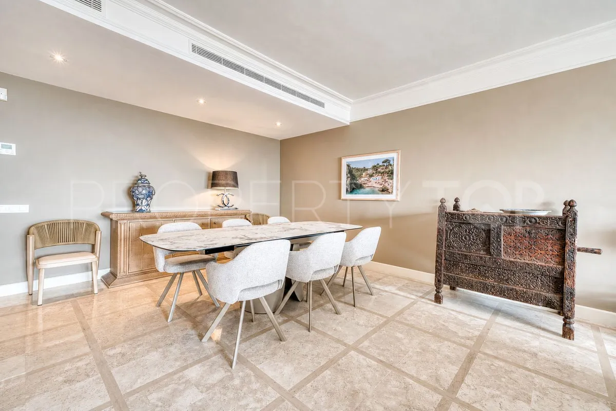 2 bedrooms apartment in New Golden Mile for sale