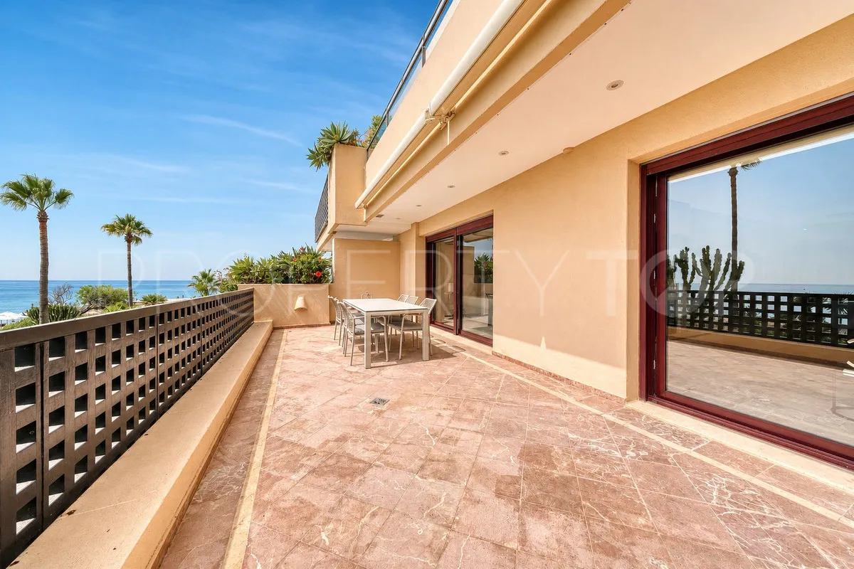 2 bedrooms apartment in New Golden Mile for sale