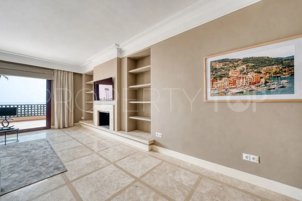 2 bedrooms apartment in New Golden Mile for sale