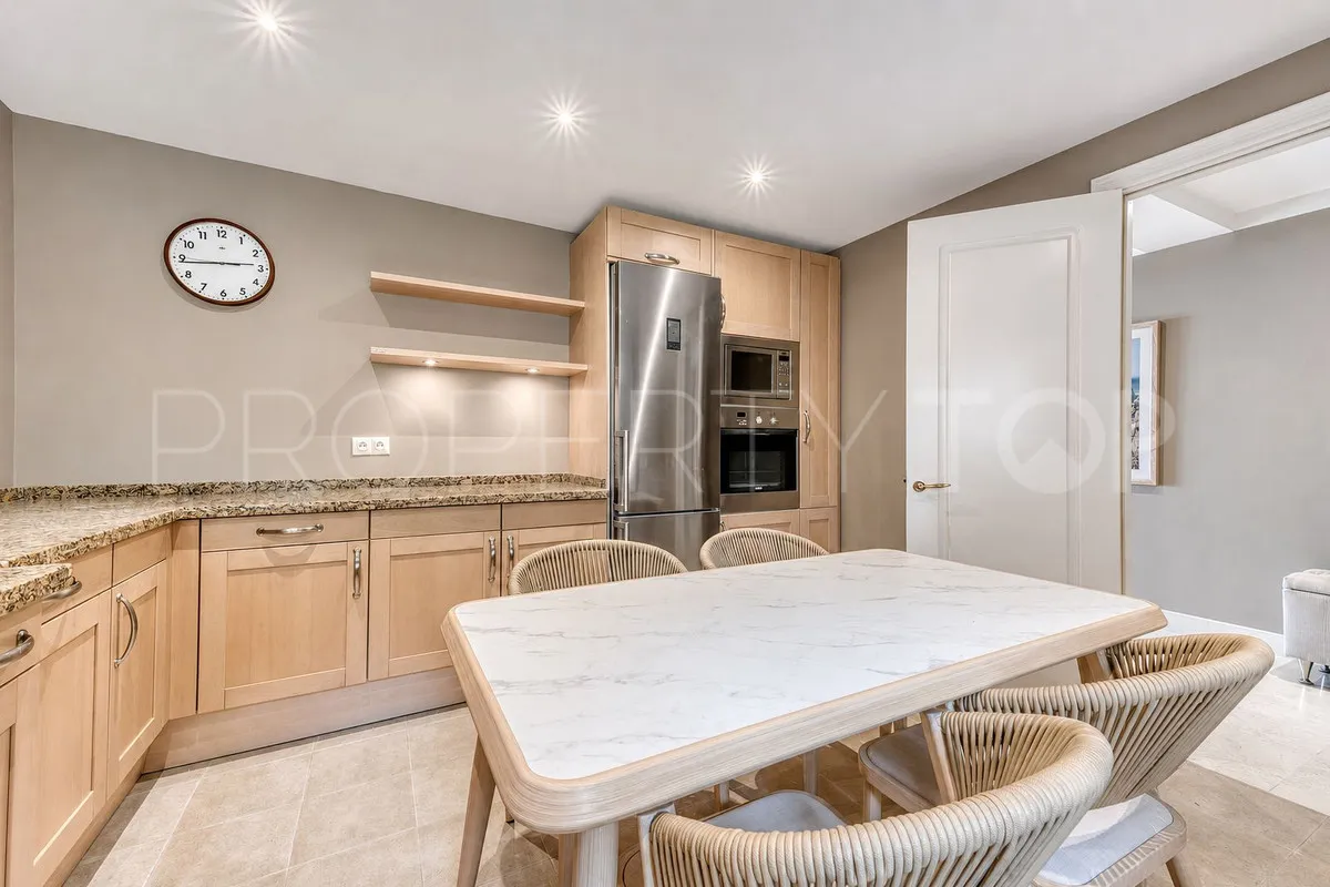 2 bedrooms apartment in New Golden Mile for sale