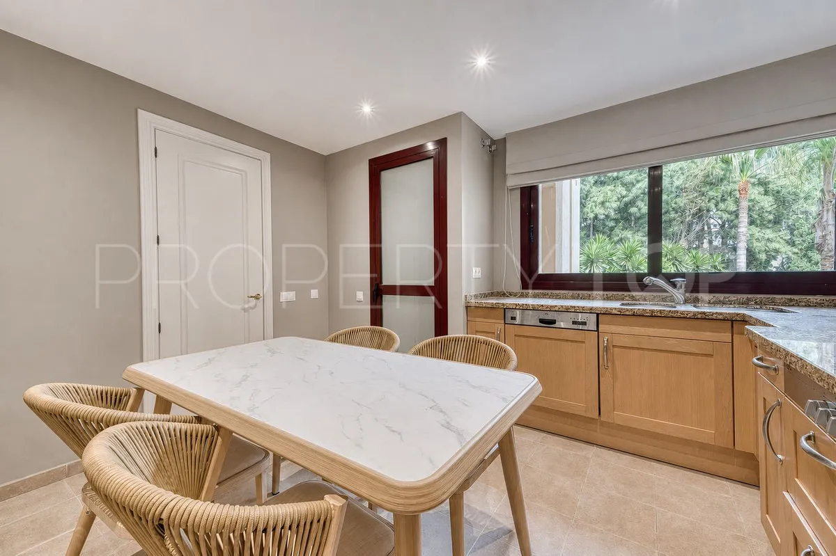 2 bedrooms apartment in New Golden Mile for sale