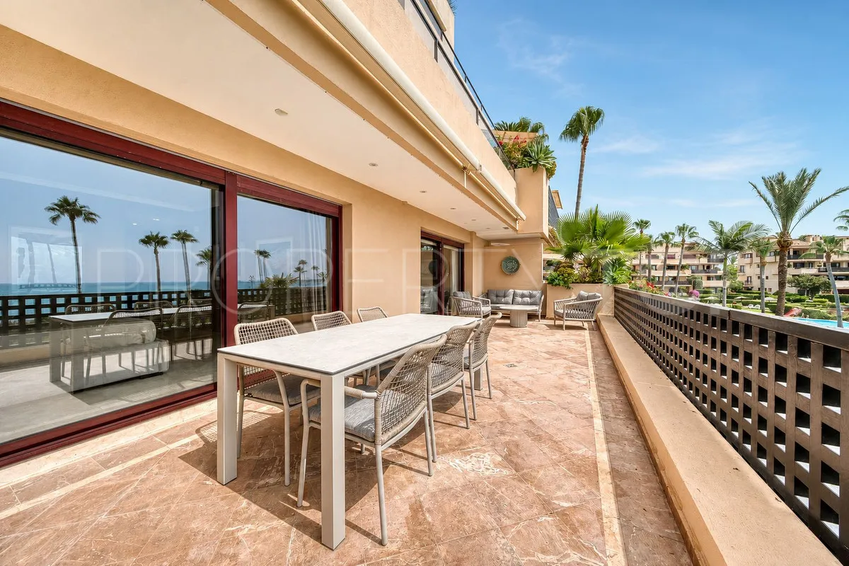 2 bedrooms apartment in New Golden Mile for sale