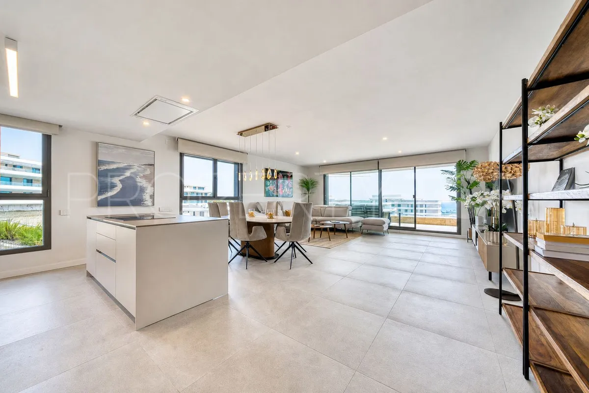 Buy apartment in Estepona