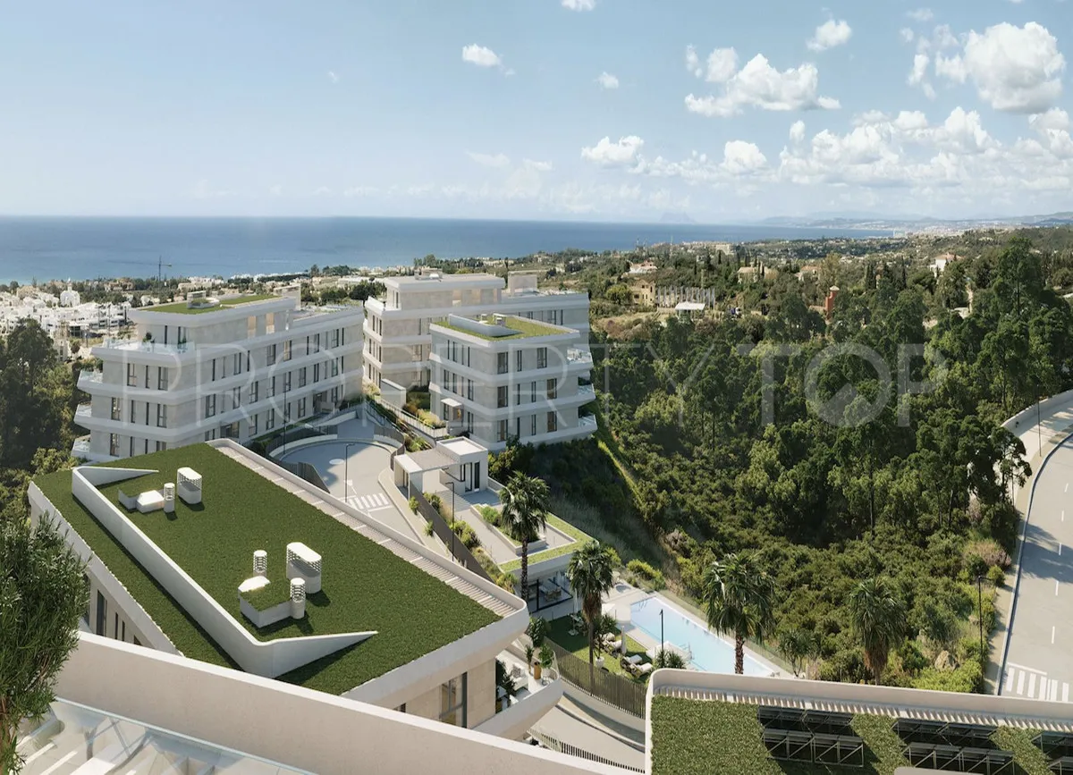 Buy apartment in Estepona