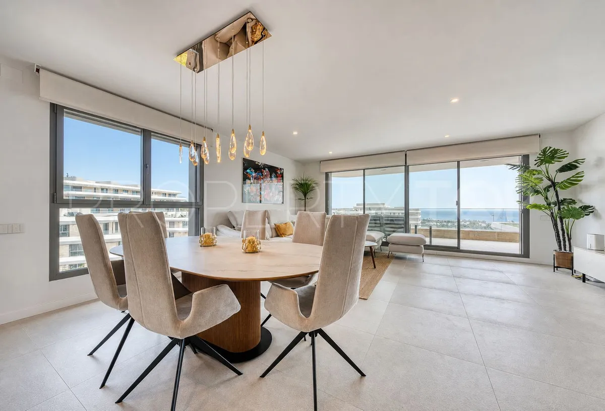 Buy apartment in Estepona